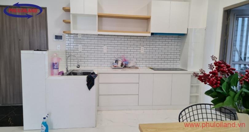 Chị chủ nhà dễ thương, cần cho thuê căn hộ chung cư Saigon South, 02pn, giá 13tr/tháng.