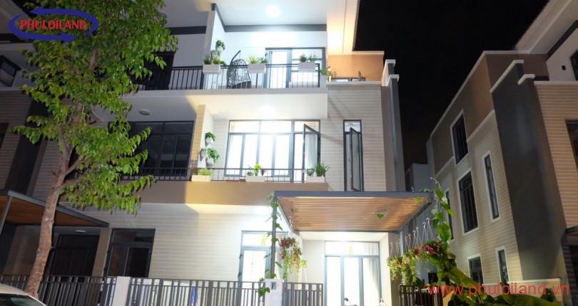 Bán gấp trong tuần biệt thự Lavila, giai đoạn 1, căn góc công viên, đầy đủ nội thất cao cấp, giá 13,5 tỷ