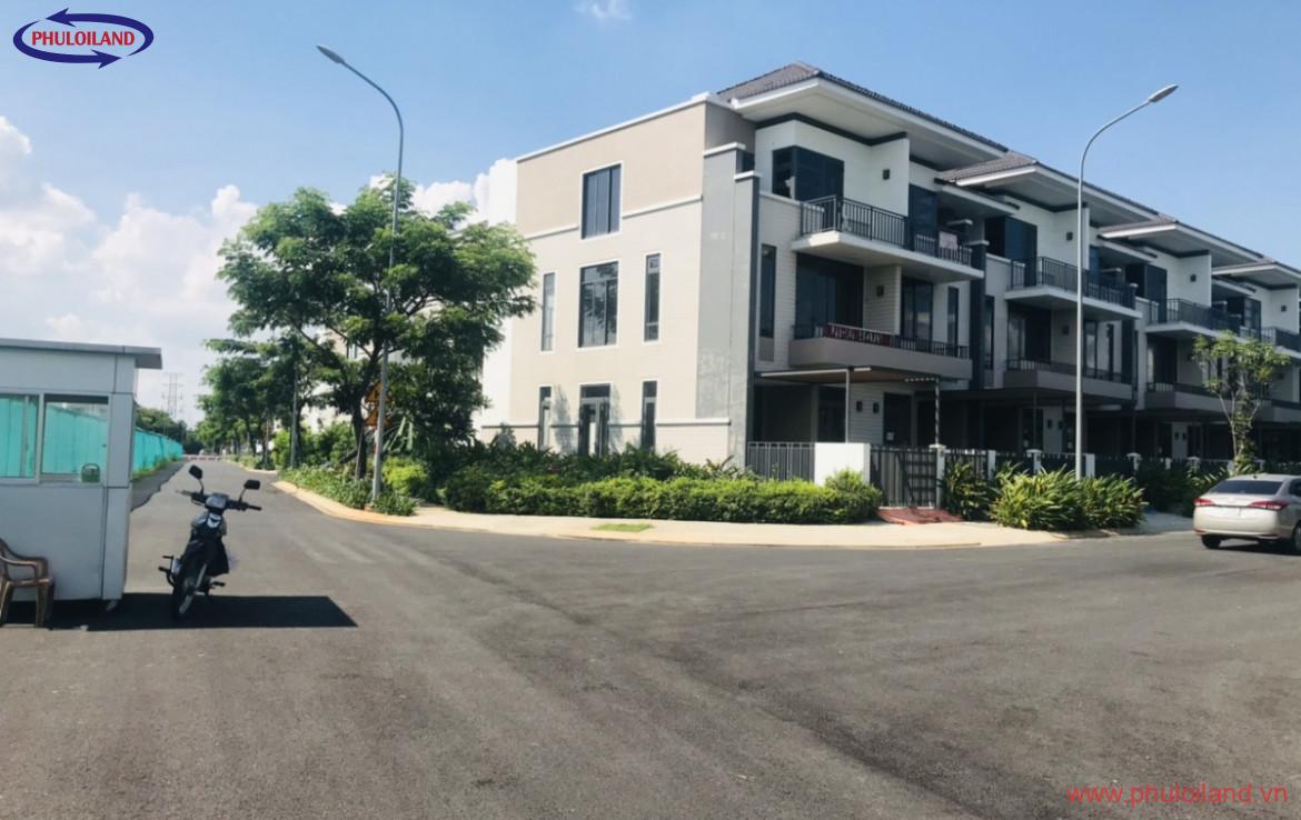 ban biet thu lavila kien a nha be can goc duong lon 2 1170x738 - Bán nhanh biệt thự Lavila, căn góc hai mặt tiền đường lớn, giá 11 tỷ