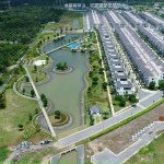 ban-biet-thu-lavila-kien-a-nha-be-goc-hong (2)