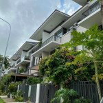 ban-biet-thu-lavila-kien-a-nha-be-goc-hong (3)