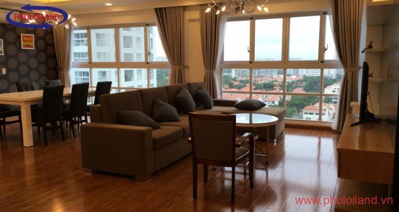 Bán gấp căn hộ Happy Valley, căn 02, view đông nam nhìn trực diện sông và sân golf