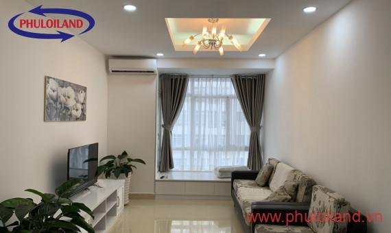 Bán nhanh căn góc Sky Garden 3. DT 72m2 Tone Trắng. Đầy Đủ Nội Thất Mới. View Nam đón gió. Giá 3,2 Tỷ