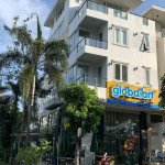 ban-nha-pho-mat-tien-duong-ha-huy-tap-quan-7-can-goc-cong-vien (5)