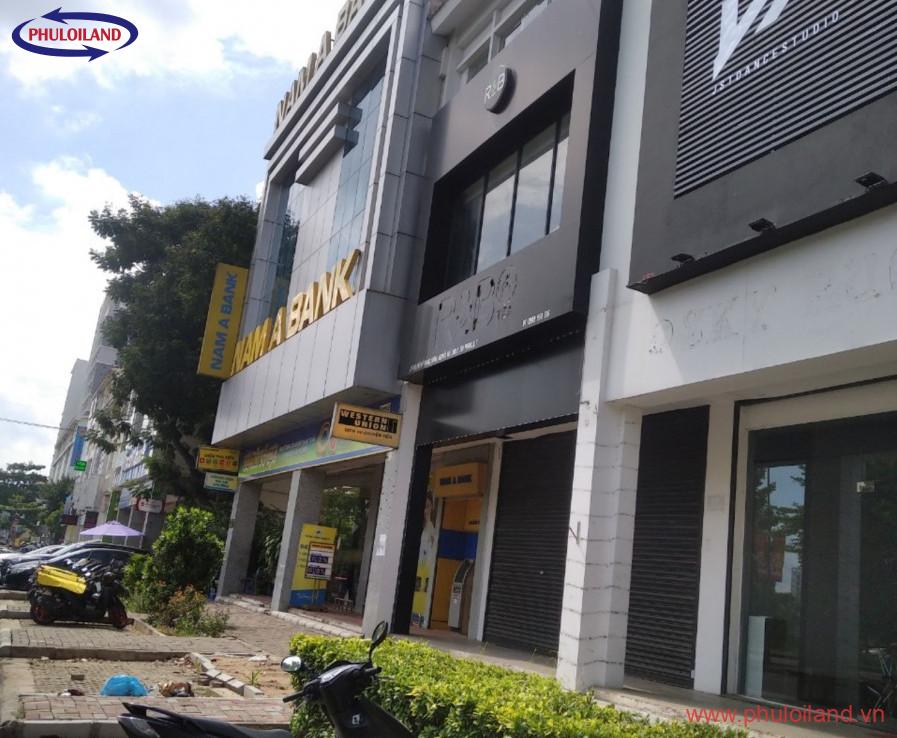 ban nha pho phu my hung mat tien duong nguyen van linh 2 897x738 - Cập nhật bảng giá bán nhà phố Phú Mỹ Hưng, Quận 7, tháng 6/2021