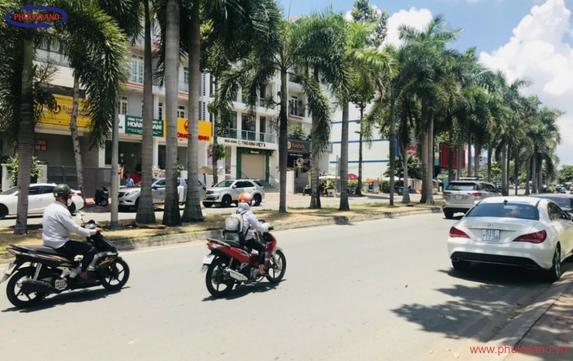 ban nha pho toa nha tai him lam quan 7 mat tien duong nguyen thi thap 1 1170x738 - Bán nhà phố, toàn nhà cặp đôi tại Him Lam Quận 7, mặt tiền đường Nguyễn Thị Thập