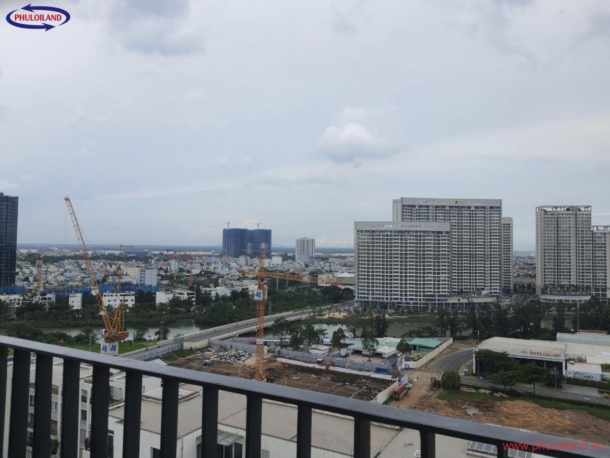 can ho star hill gia re nhat thi truong 29 - Bán rẻ căn hộ Star Hill PMH, dt 95m2, lầu siêu cao, nhà đẹp, căn góc view Midtown hướng đông nam, chỉ 4.7 tỷ