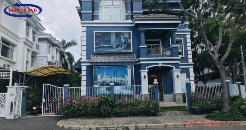 cho thue biet thu vy van 2 can goc duong so 19 phu my hung quan 7 3 810x430 - Cho thu&ecirc; nh&agrave; Biệt thự, liền kề tại Mỹ Văn, Ph&uacute; Mỹ Hưng, Quận 7, HCM