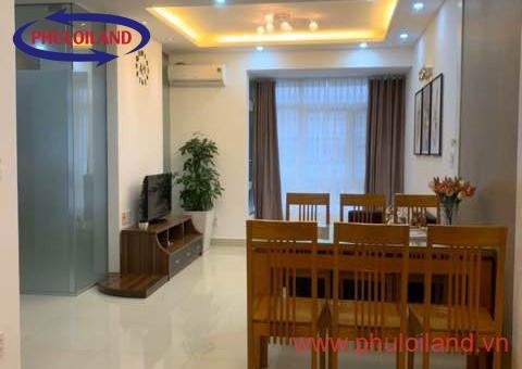 Cần bán căn hộ Sky Garden 3. Tặng luôn hợp đồng thuê lâu dài. DT 70m2 Đang cho thuê 12 Triệu. Bán 2,730 Tỷ