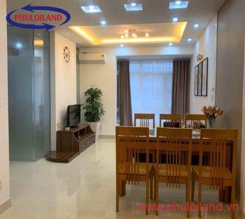Cần bán căn hộ Sky Garden 3. Tặng luôn hợp đồng thuê lâu dài. DT 70m2 Đang cho thuê 12 Triệu. Bán 2,730 Tỷ