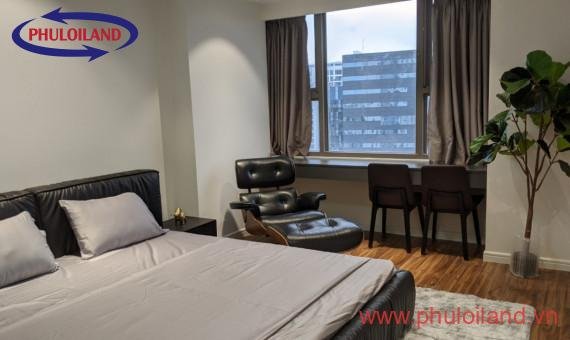 Bán căn hộ chung cư SaiGon South, 101m2, view nội khu , giá 5.0 tỷ, nội thất đầy đủ.