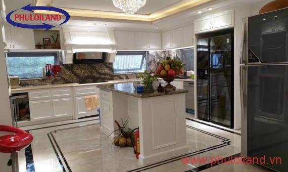 Bán gấp biệt thự đơn lập, căn góc công viên, có hồ bơi riêng tại Phú Mỹ Hưng