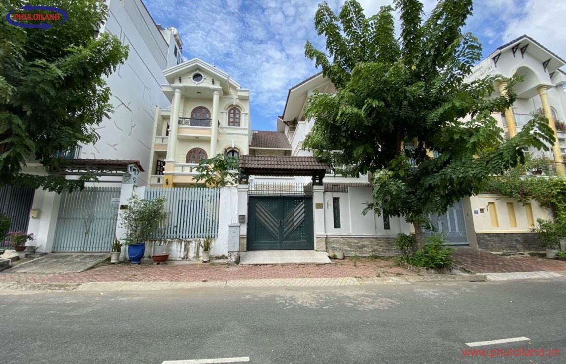 ban biet thu nam phu nam long tran trong cung quan 7 1 1148x738 - Bán gấp giá tốt biệt thự Nam Phú, Nam Long Trần Trọng Cung, Quận 7