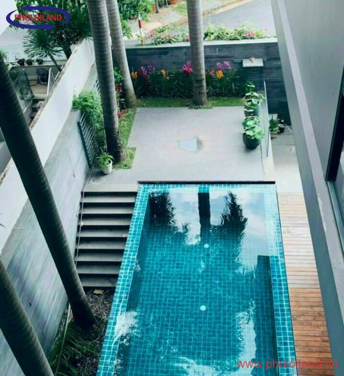 ban biet thu river mark co ho boi rieng 675x738 - Chuyển nhượng Villa cao cấp khu compound ven sông, River Mark Quận 2, có hồ bơi riêng giá 80 tỷ