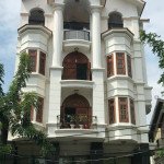 ban-biet-thu-trung-son