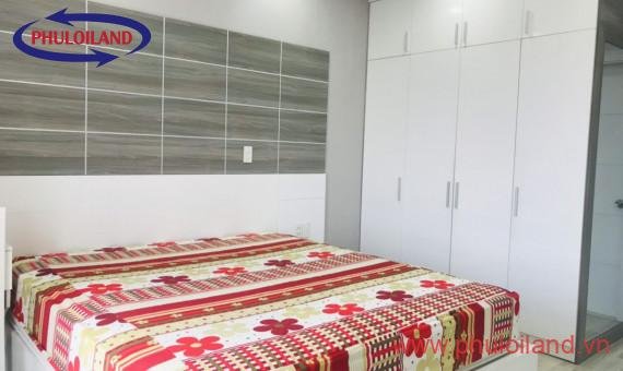 Bán gấp căn hộ Happy Valley, 117m2, view đường Nguyễn Văn Linh, nội thất cao cấp