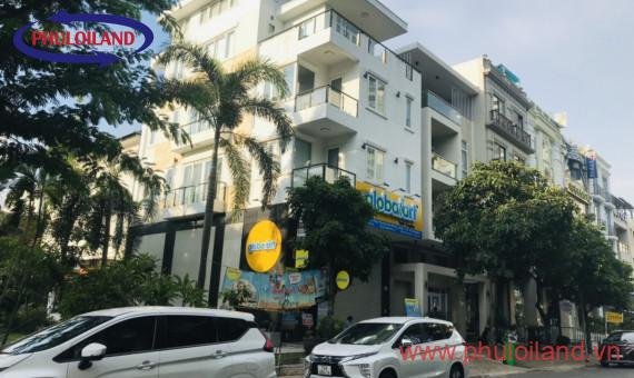 Bán gấp tòa nhà tại Phú Mỹ Hưng, mặt tiền đường Hà Huy Tập, giá 52 tỷ