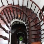 cau-thang-biet-thu-canh-doi-phu-my-hung-quan-7 (1)