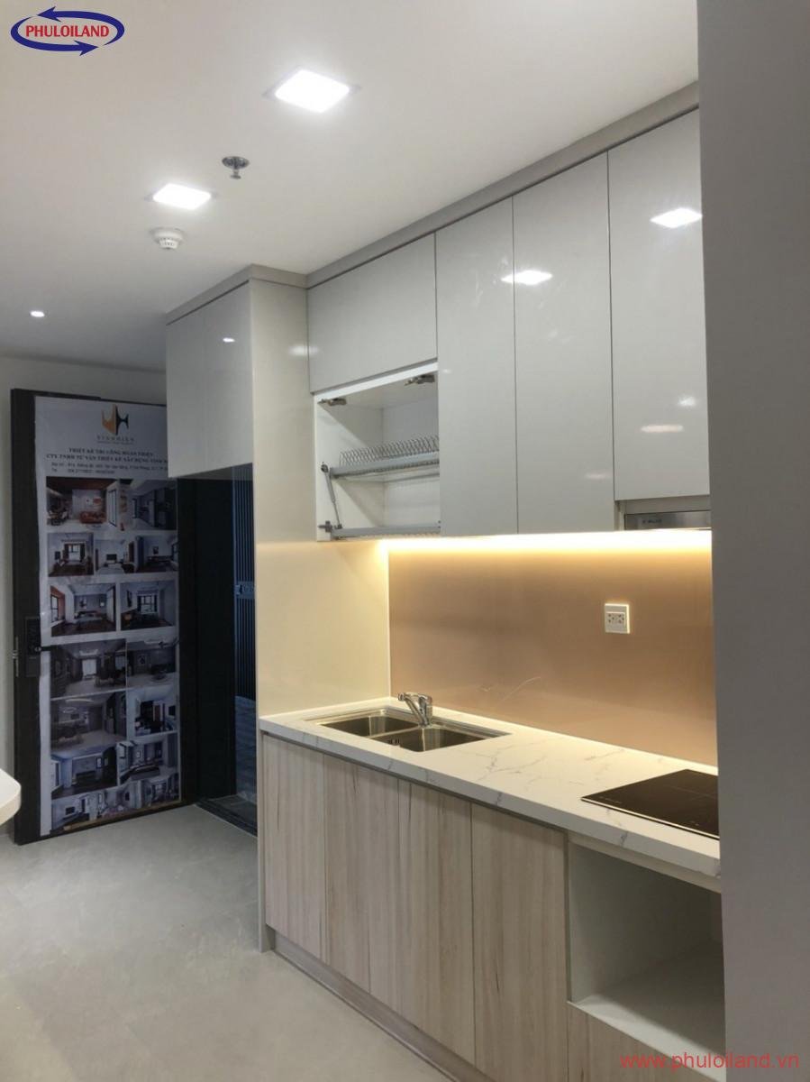 khu vuc bep can ho chao ban - Bán gấp căn hộ Hưng Phúc Premier, view đường Nguyễn Lương Bằng, mát mẻ, nội thất cao cấp