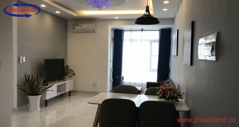 Bán gấp căn hộ Sky Garden 3, đường Phạm Văn Nghị, 70m2, nhà đẹp, giá 2,850 tỷ