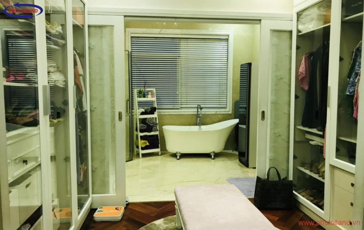 phong tam biet thu my kim dang chao ban 1170x738 - Bảng giá mua bán nhà biệt thự Mỹ Kim, Phú Mỹ Hưng, tháng 8/2021