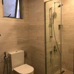 toilet-can-ho-signature-ban