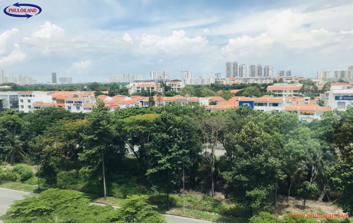 duong nguyen van linh nhin tu can ho 1170x738 - Cập nhật bảng giá mua bán căn hộ Happy Valley, Phú Mỹ Hưng, tháng 8/2021