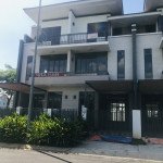 mat-truoc-biet-thu-ban