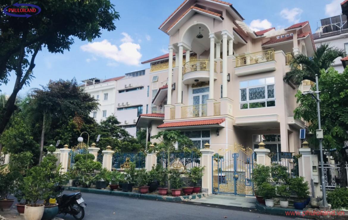 mat truoc biet thu nam long 2 1170x738 - Cập nhật bảng giá mua bán nhà biệt thự Nam Long 1, 2, 3, Phú Mỹ Hưng, tháng 8/2021