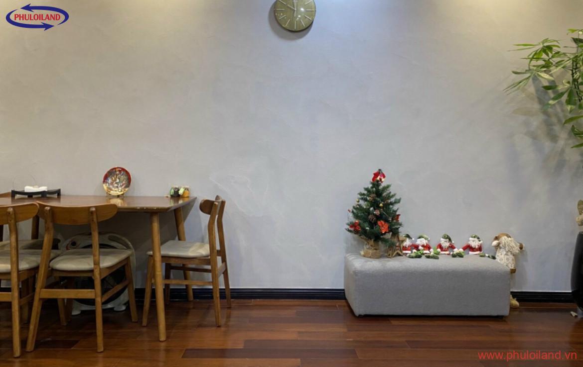 phong khach lot san go 1170x738 - Cập nhật bảng giá mua bán căn hộ chung cư tại Green View, Phú Mỹ Hưng, tháng 8/2021