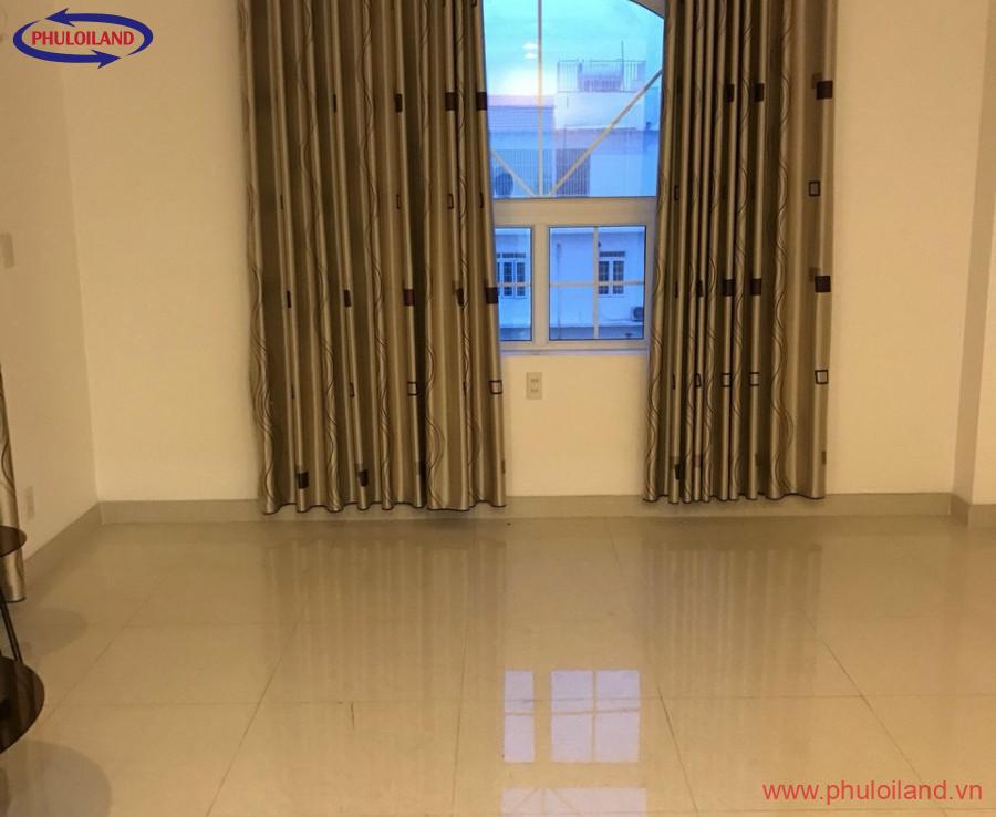 phong lam viec trong biet thu 900x738 - Cập nhật bảng giá mua bán nhà Biệt thự tại KDC Him Lam Kênh Tẻ, Quận 7, tháng 9/2021