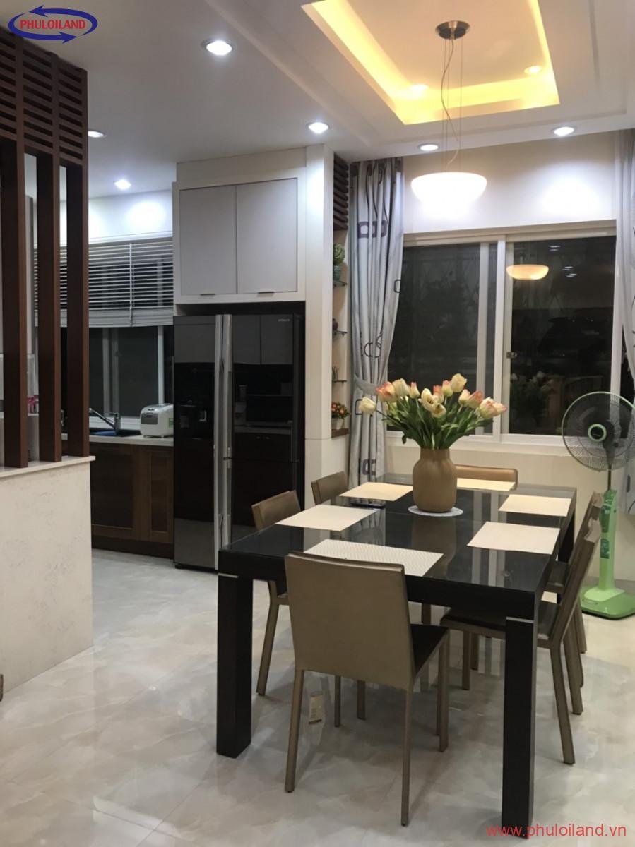 ban re biet thu My Phu 3 Phu My hung 10 - Bán nhanh biệt thự liền kế Mỹ Phú 3 Phú Mỹ Hưng, nhà mới đẹp, đường lớn, khu an ninh, chỉ 28 tỷ.