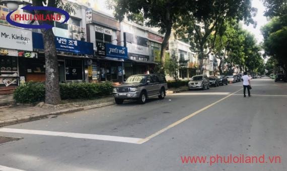 Cho thuê shop Phú Mỹ Hưng mặt tiền đường Phạm Văn Nghị, Quận 7