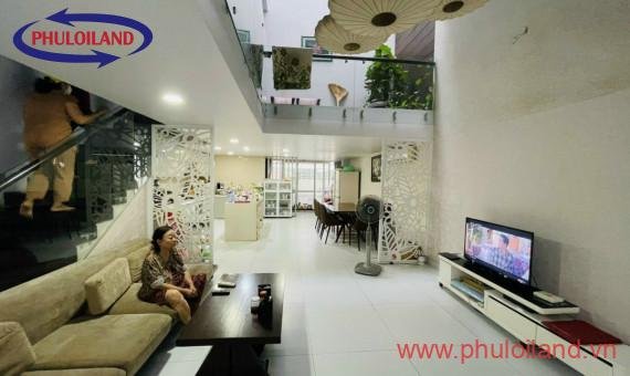 Bán nhà phố tại KDC Phú Mỹ Vạn Phát Hưng, Quận 7, giá 16,5 tỷ