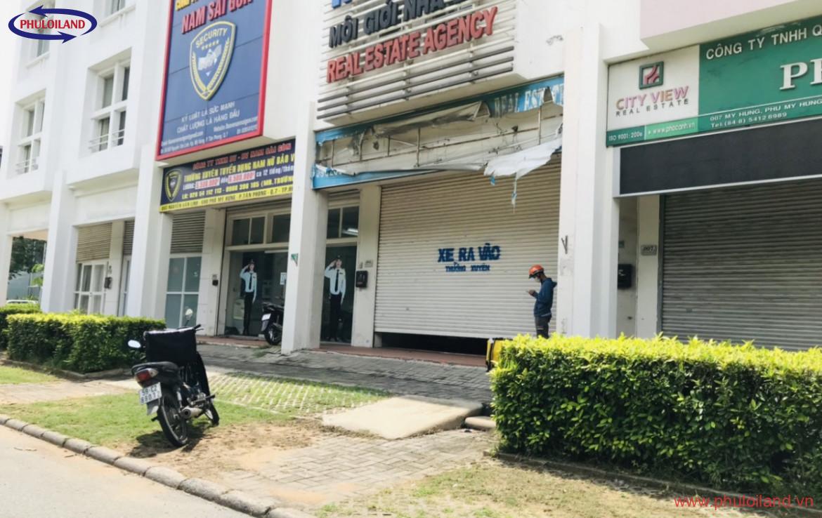 nha pho mat tien duong nguyen van linh 1170x738 - Mua bán nhà phố Phú Mỹ Hưng, Quận 7, tháng 9/2021