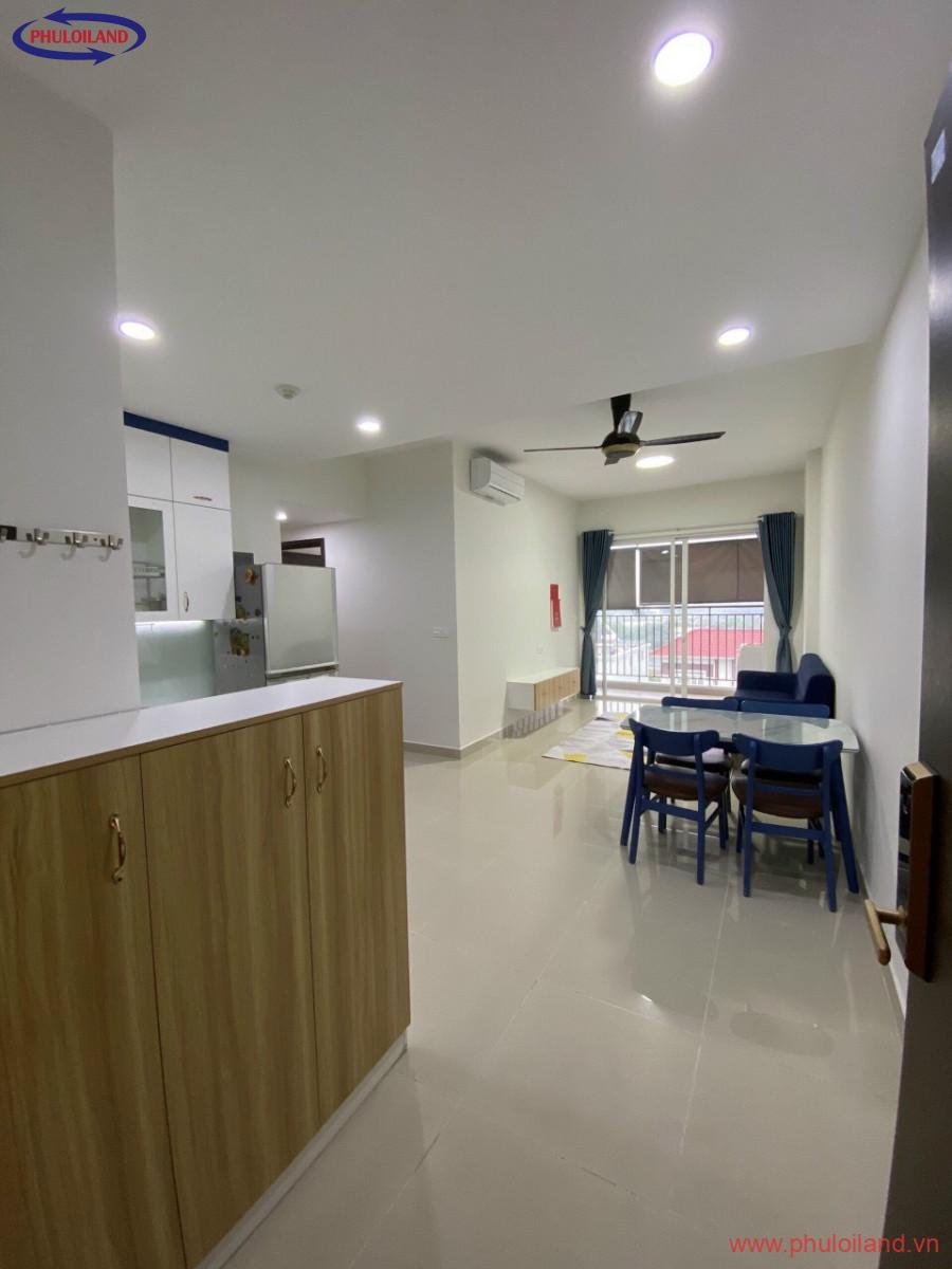 phong khach can ho 11 - Bán lỗ vốn căn hộ Sunrise Riverside, Nhà Bè, 3 phòng ngủ, đầy đủ nội thất