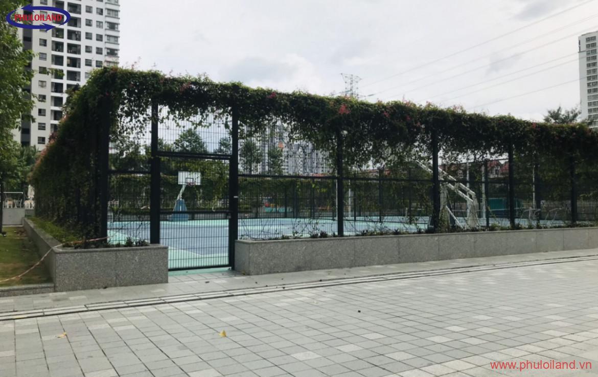 san tennis noi khu saigon south residences 1170x738 - Một căn duy nhất bán gấp tại Saigon South, 104m2, 3pn, lầu cao, view sông