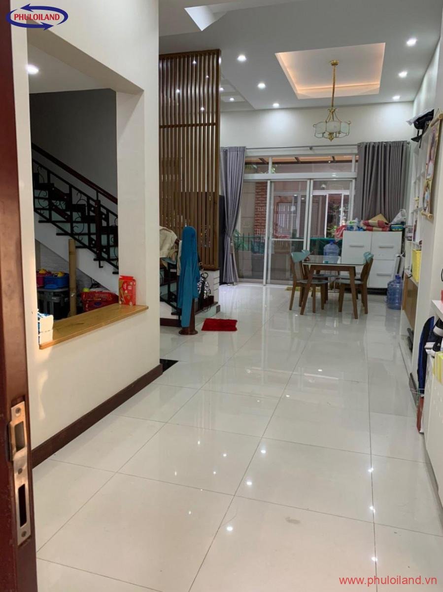 tang tret biet thu - Mua bán nhà Biệt thự tại Mỹ Giang, Phú Mỹ Hưng, tháng 9/2021