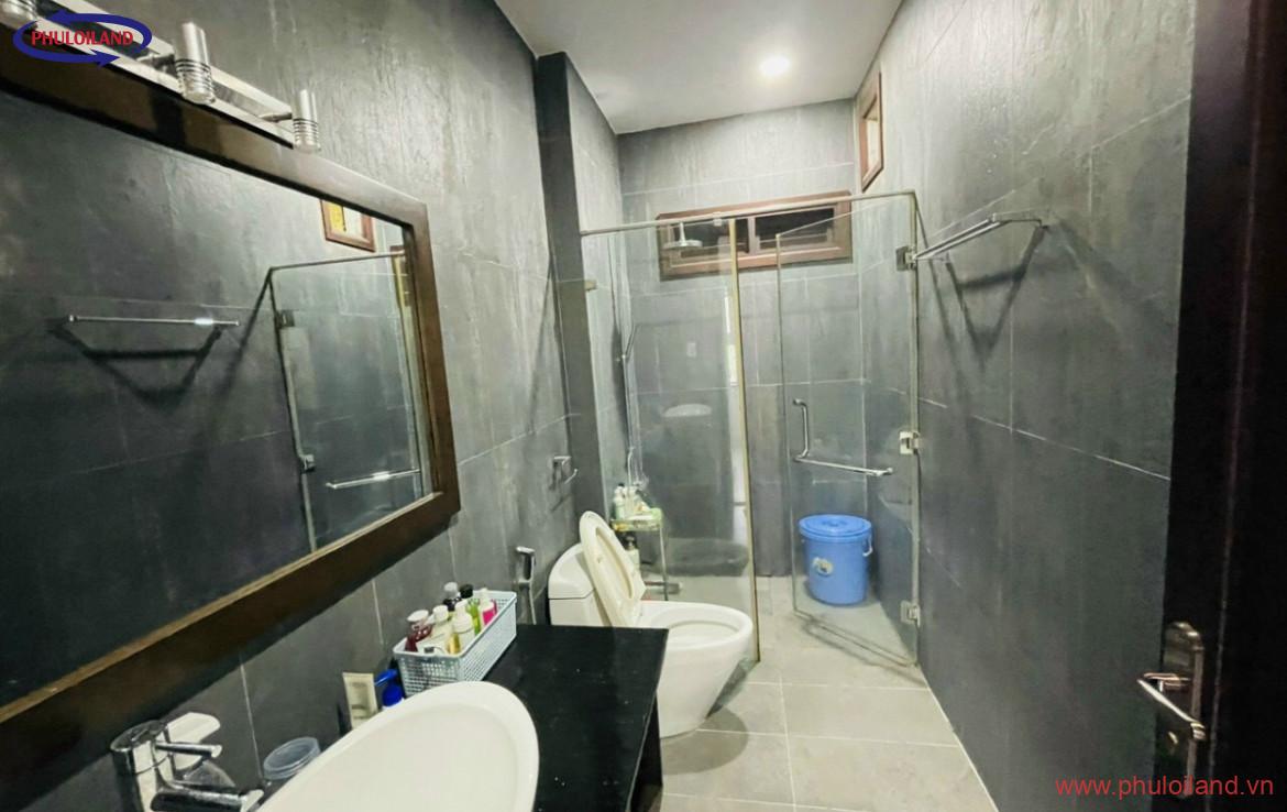 toalet nha pho ban 1170x738 - Bán nhà phố tại KDC Phú Mỹ Vạn Phát Hưng, Quận 7, giá 16,5 tỷ