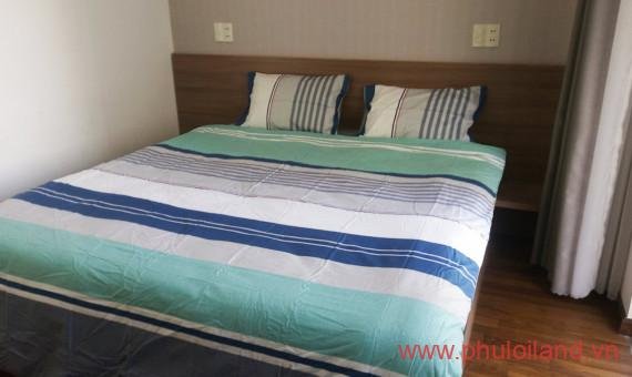 Cần chuyển nhượng lại căn hộ chung cư Scenic Valley 1, 80m2, view Đông Nam, giá 4.7 tỷ, nhà đang có hợp đồng thuê.