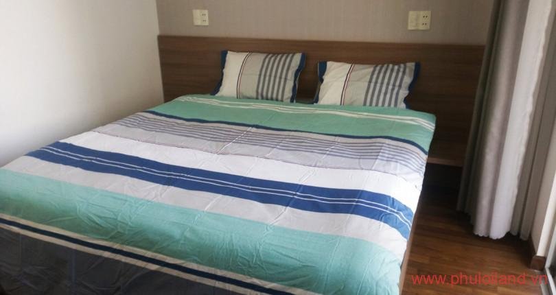 Cần chuyển nhượng lại căn hộ chung cư Scenic Valley 1, 80m2, view Đông Nam, giá 4.7 tỷ, nhà đang có hợp đồng thuê.