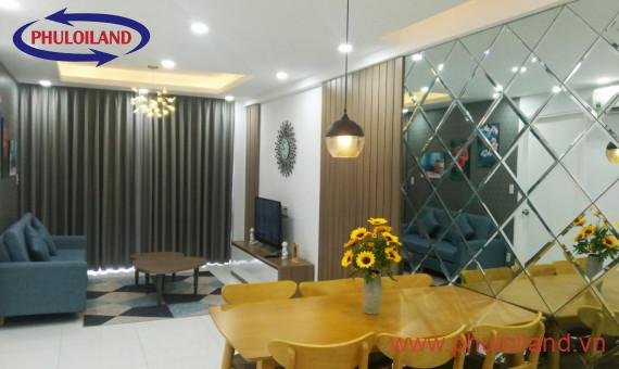 Cần chuyển nhượng lại căn hộ chung cư Scenic Valley 1, 80m2, view Đông Nam, giá 4.7 tỷ, nhà đang có hợp đồng thuê.