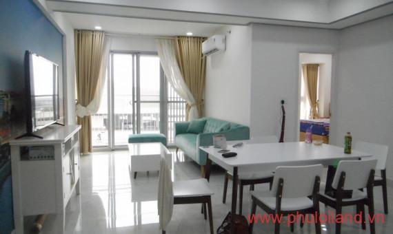 Bán căn hộ chung cư Scenic Valley 1, 77m2, căn góc, tầng trung, nội thất căn hộ đầy đủ, giá 4.2 tỷ, bao gồm 01 ô đậu xe ô tô.