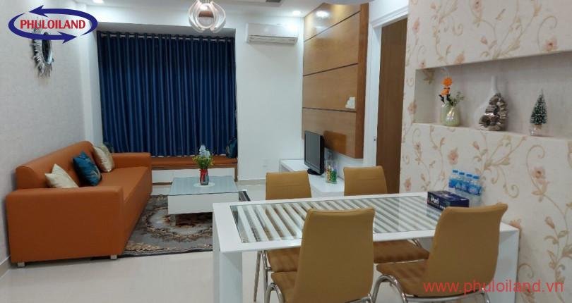 Bán căn góc Sky Garden 3. DT 74m2 Nhà rất đẹp- View Quận 1. Tặng hết nội Thất. Giá 3,2 Tỷ