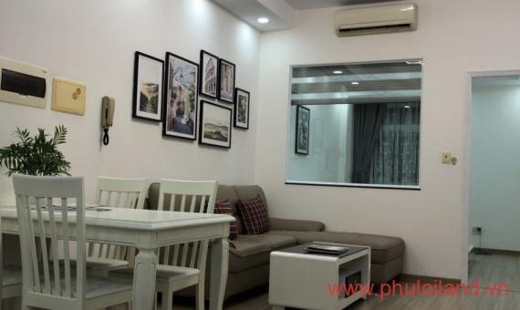 Cần bán nhanh căn hộ Sky garden 1. DT 89m2 Nhà đẹp lầu Cao 3 Phòng Ngủ rộng. Tặng hết nội thất. Giá 3,350 Tỷ