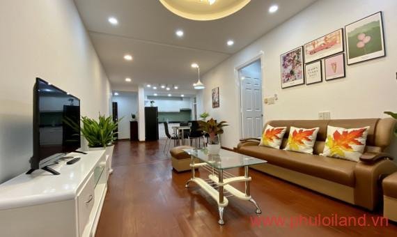 Cần bán căn hộ Sky Garden 3. Căn góc diện tích 74m2 Nhà Đẹp- Đầy đủ nội thất- Giá bán 3.050 Tỷ