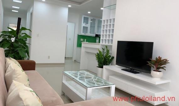 Cần bán lại căn hộ Sky Garden 3. DT 68m2 Nhà đẹp- Tặng hết nội thất- 2 Phòng- View Nam- Gia 2.780 Tỷ