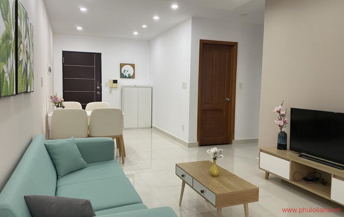 ban can ho sky garden 3 5 8 1170x738 - Cho Thuê Căn Hộ Đẹp Tại Sky Garden 3. DT 70m2 Thiết kế 3 Phòng 2 Toilets. Đầy Đủ Nội Thất. Giá 700 usd/tháng