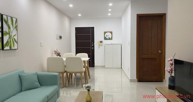 Cho Thuê Căn Hộ Đẹp Tại Sky Garden 3. DT 70m2 Thiết kế 3 Phòng 2 Toilets. Đầy Đủ Nội Thất. Giá 700 usd/tháng