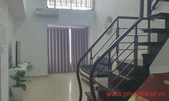 Bán căn Loft Sky garden 1. DT 155m2 Nhà Đẹp- Đầy Đủ Nội Thất- 2 Phòng Khách 3 Phòng Ngủ. Giá 3,650 Tỷ